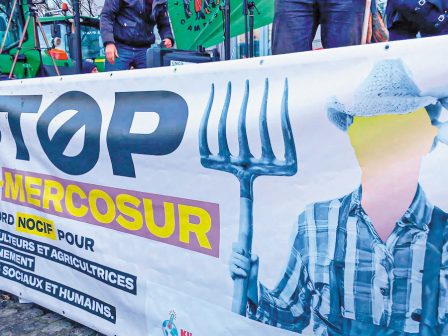 vrazei-o-agrotikos-kosmos-gia-ti-symfonia-ee-mercosur-336979