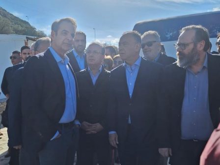 kriti-episkepsi-sto-alieftiko-katafygio-skaletas-pragmatopoiisan-o-prothypourgos-kai-o-ch-kellas-341643