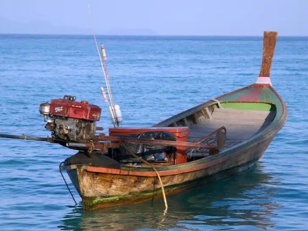 psaras-vrethike-zontanos-94-imeres-afotou-to-skafos-tou-chathike-stin-anoikti-thalassa-348718