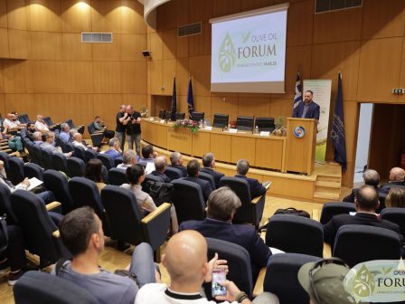 olive-oil-forum-syntonismeni-parousia-se-diethneis-ektheseis-trofimon-me-eniaia-ethniki-taftotita-gia-to-elaiolado-353419