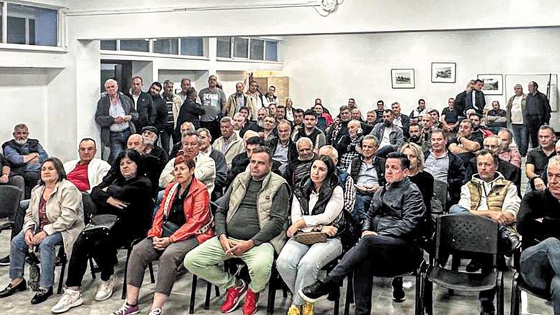 Σε αναβρασμό παραγωγοί κάστανου και αμύγδαλου για τον πιθανό αποκλεισμό από το Μέτρο 23 Σε αναβρασμό παραγωγοί κάστανου και αμύγδαλου για τον πιθανό αποκλεισμό από το Μέτρο 23