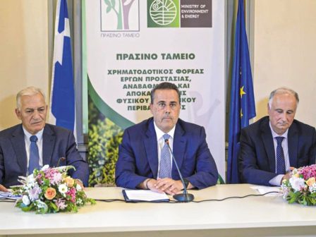 chrimatodotiko-programma-ypsous-peripou-80-ekat-evro-stous-dimous-gia-enischysi-perivallontikon-draseon-358405