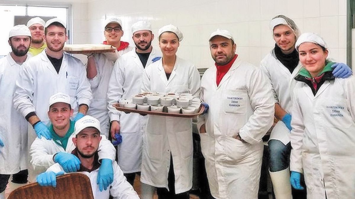 Ανοιχτές παραμένουν οι αιτήσεις για τις ΣΑΕΚ Ανοιχτές παραμένουν οι αιτήσεις για τις ΣΑΕΚ