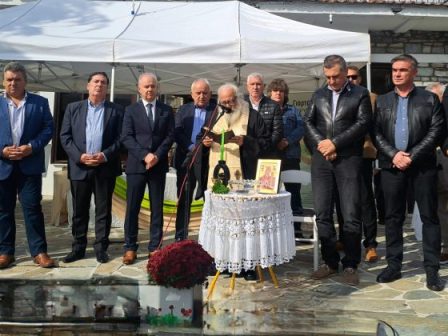 dimos-tebon-minymata-stirixis-ton-pligenton-agroton-kai-ton-ktinotrofon-stin-giorti-aktinidiou-364946
