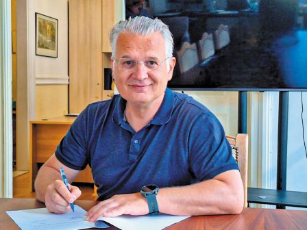 dimitris-ptochos-perifereiarchis-peloponnisou-ependyoume-sto-nero-ti-gnosi-kai-tin-exostrefeia-tou-protogenous-tomea-365548