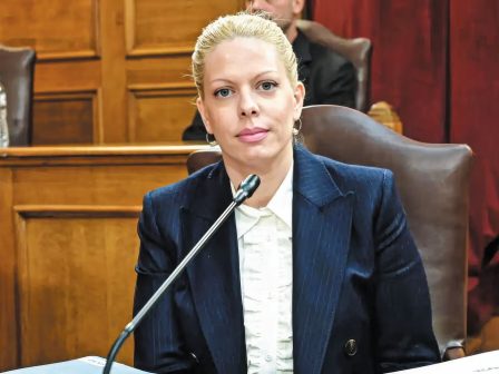 exetastiki-opekepe-roza-gargalakou-eiche-paratirithei-oti-ta-zoa-den-chorousan-stis-ektaseis-enimerothike-o-opekepe-365874