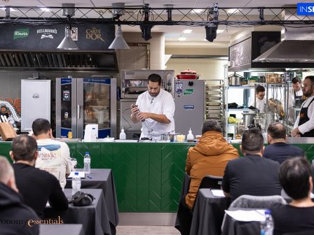 alevrodis-stin-tomata-oi-ioseis-oi-zimies-kai-oi-kainotomes-lyseis-tis-andermatt-anthesis-367879