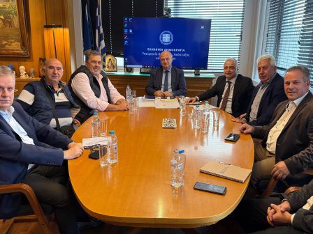 grevena-parousiasi-meletis-taftotitas-tis-manitaroprotevousas-os-pagkosmiou-proorismou-manitarion-kai-troufas-367850