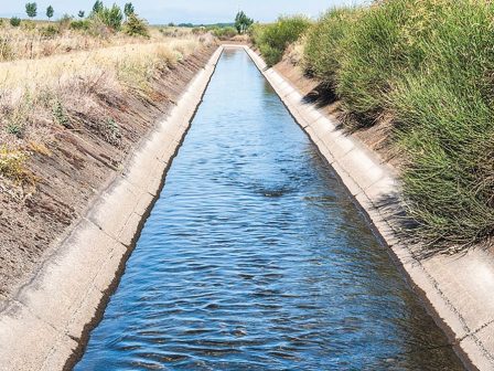 sto-proskinio-i-diacheirisi-tou-ardeftikou-nerou-367023