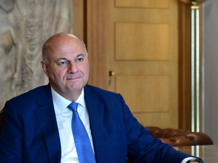 tsiaras-meta-ti-synantisi-me-agrotes-eos-to-telos-tou-2025-oi-pliromes-se-palia-viologika-spanies-fyles-komfouzio-exoflisi-vasikis-apozimioseis-tou-elga-kai-daniel-366742