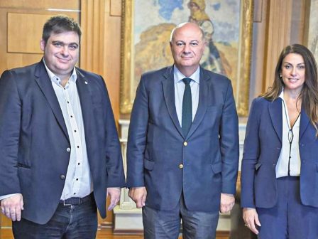 ekpaidefsi-me-oikologiki-syneidisi-to-ergastirio-agrias-panidas-tou-aristoteleiou-symvallei-sti-diamorfosi-neon-praktikon-viosimou-kynigetikou-tourismou-366546