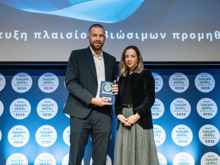 o-efet-anakalei-fileto-psariou-se-vazo-me-eboriki-onomasia-capri-368828