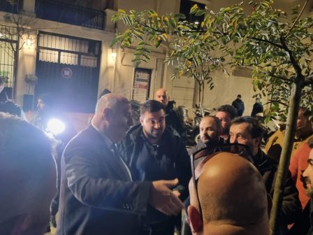 Με υποσχέσεις για ΑΤΑΚ, ΔΕΗ και πετρέλαιο έφυγαν μετά από την 4ωρη σύσκεψη στο Μαξίμου οι αγρότες