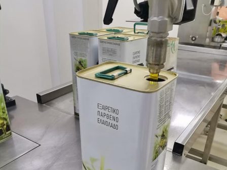 Με διακυμάνσεις η τιμή του τενεκέ στη Λακωνία και τη Μεσσηνία