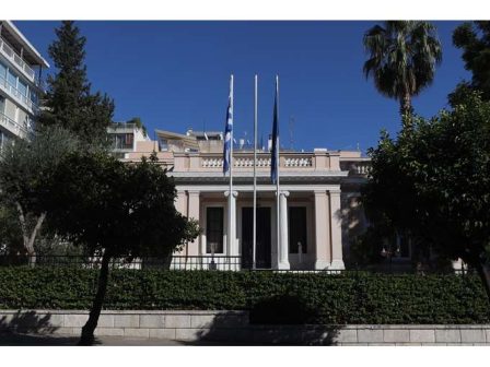 simera-sto-maximou-oi-agrotes-tis-panelladikis-epitropis-blokon-ta-14-aitimata-kai-ta-epomena-vimata-371554