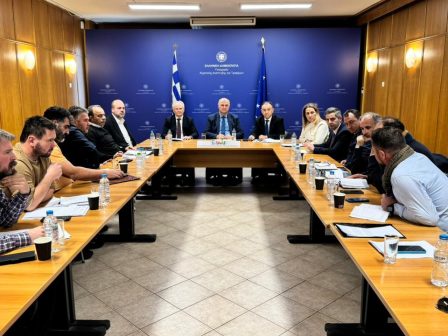 ioannina-apochorisan-apo-to-bloko-stin-ionia-odo-oi-agrotes-tis-artas-371726