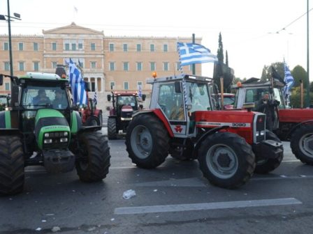 i-peiraios-stirizei-tous-ktinotrofous-gia-agora-zootrofon-373148