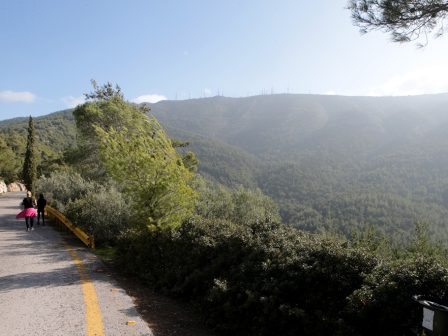 o-ymittos-os-zotiki-ypodomi-gia-tin-athina-378975