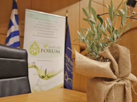 2o-olive-oil-forum-i-nea-kap-2028-2034-dokimazei-tis-antoches-tou-elaiokomikou-tomea-379434
