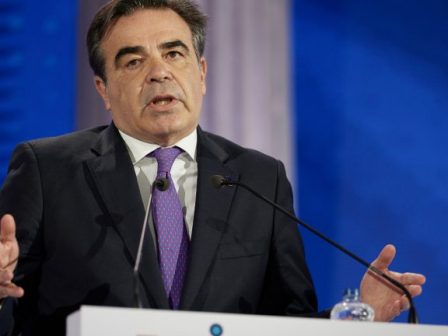 m-schoinas-apo-symvoulio-georgias-simantiki-enischysi-gia-tous-ellines-agrotes-me-pliromes-11-dis-evro-382521